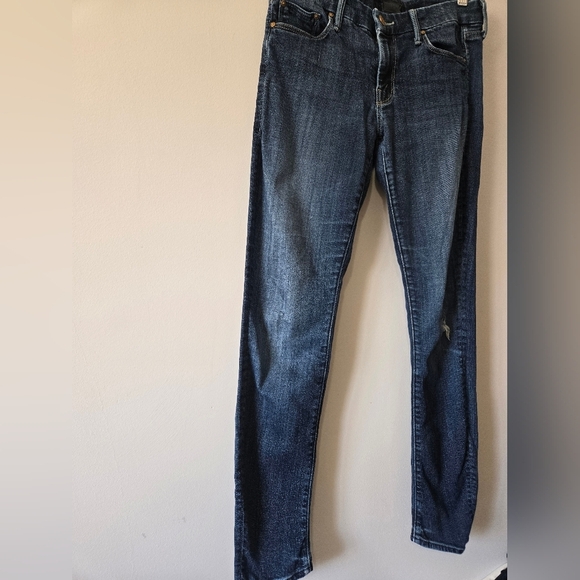 MOTHER " The Looker"  Blue Distressed Denim Jeans. Size 28 - Picture 2 of 15